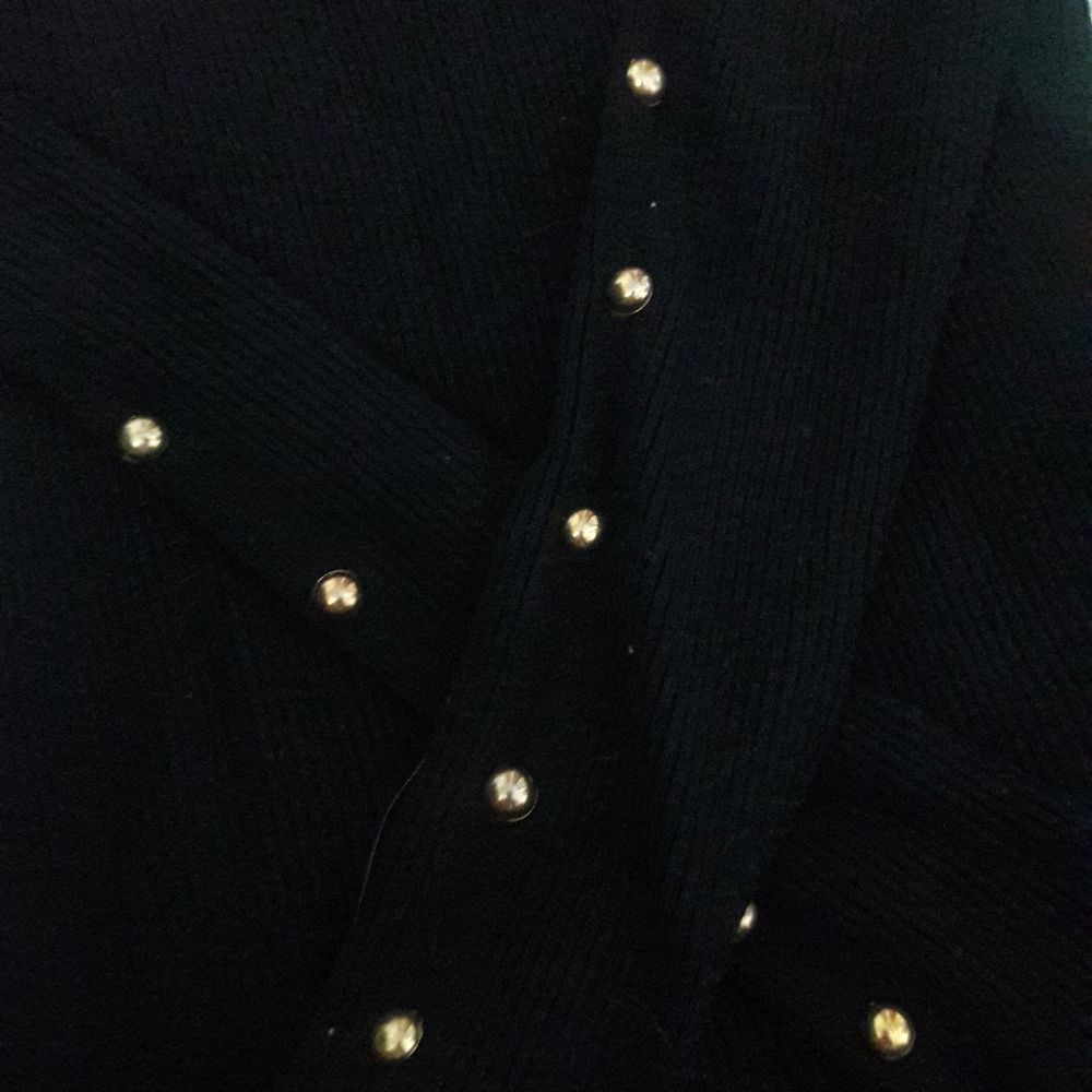 Sweater - Picture 3 of 3